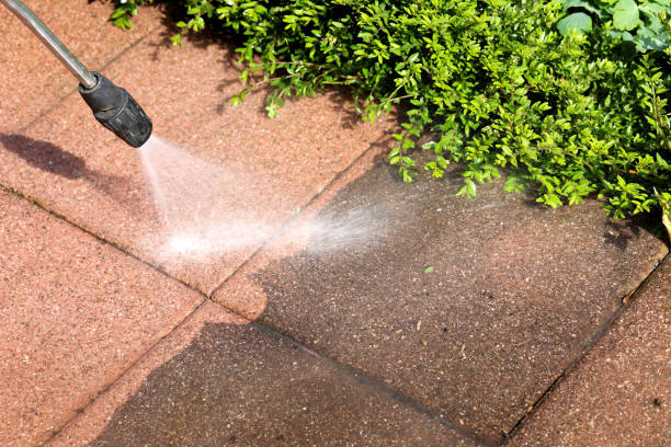 Garage Pressure Washing in Wells, MN